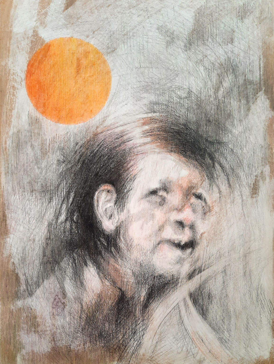 Postać starszej kobiety niewyraźnie naszkicowana.