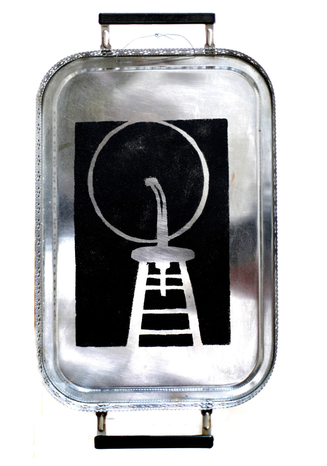 Reprodukcja pracy Pawła Jarodzkiego, "Hallo Marcel", lata 80., tacka metalowa, akryl, szablon, 38 × 21